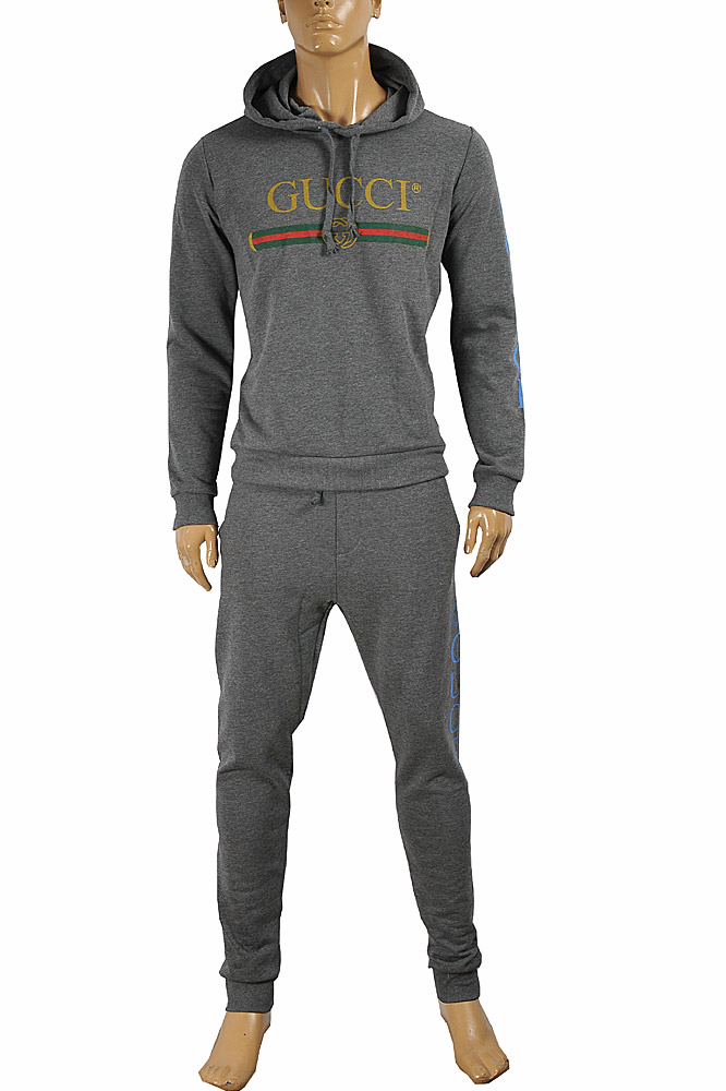 GUCCI men's zip up jogging suit, sport hoodie and pants 165