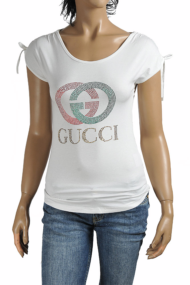 GUCCI women's t-shirt with GG logo appliqué 265